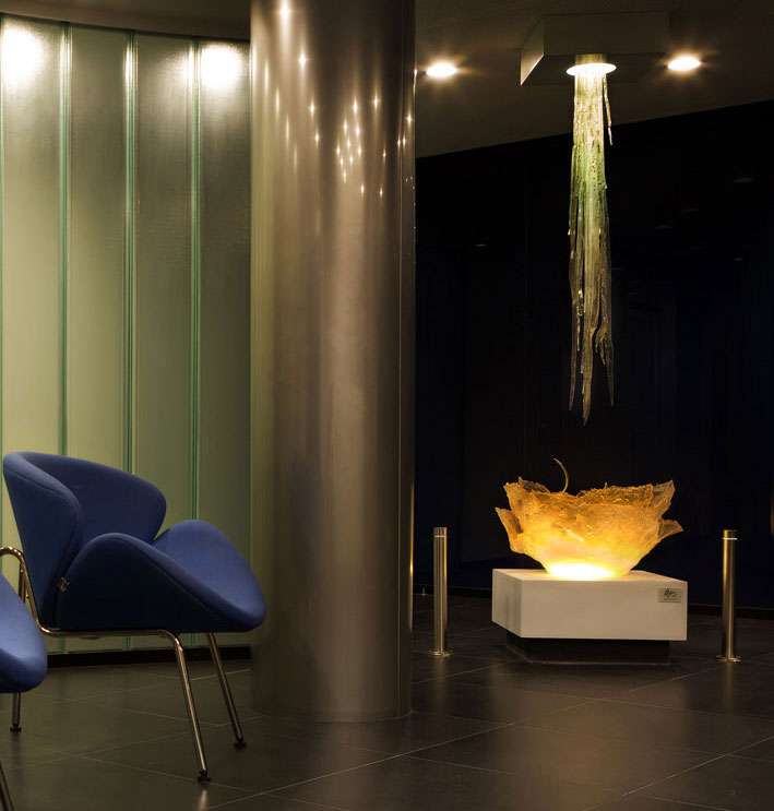 Escultura "Encuentro" Hall de L'Oreal